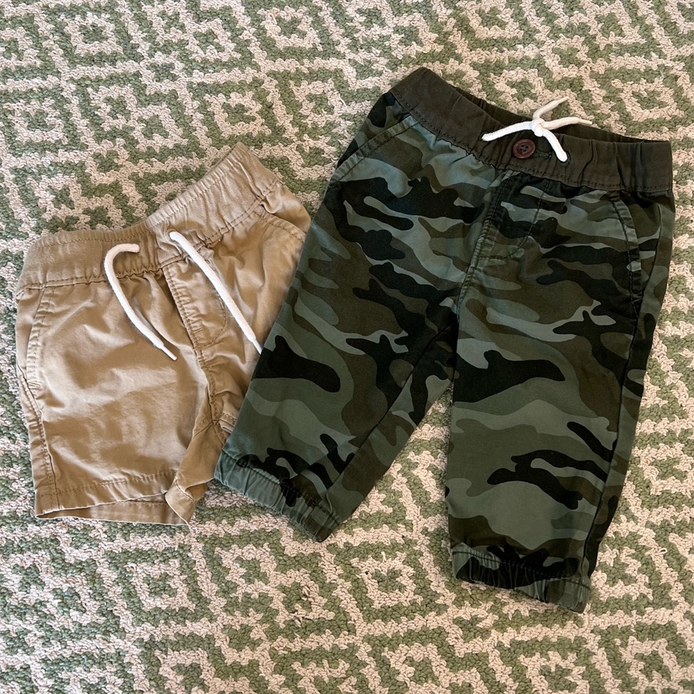 Baby Gap 3-6 months short and camo pants lot